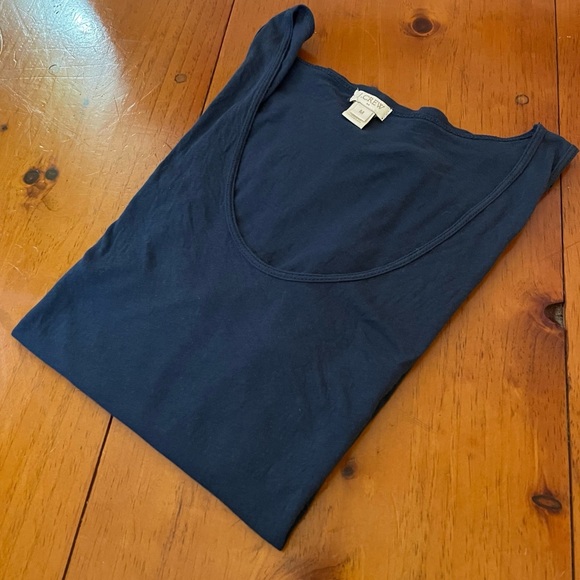 J. Crew Navy Scoop Neck Tank Top Casual Lightweight Flowy Breathable Solid Blue - Picture 7 of 7